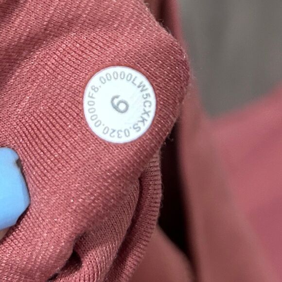 Lululemon Unlimit HR 25” - Picture 3 of 3